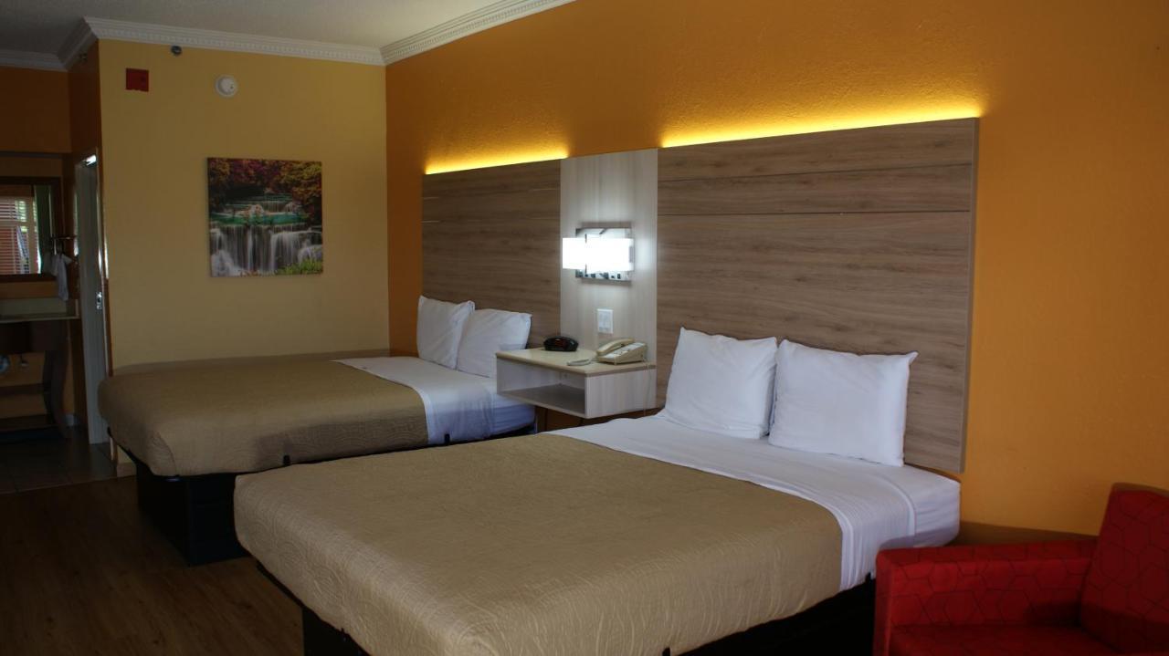 Home Town Inn & Suites Crestview Dış mekan fotoğraf