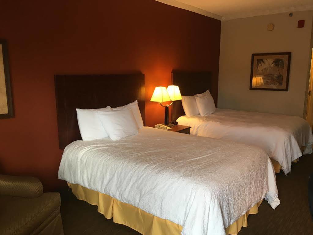 Home Town Inn & Suites Crestview Dış mekan fotoğraf